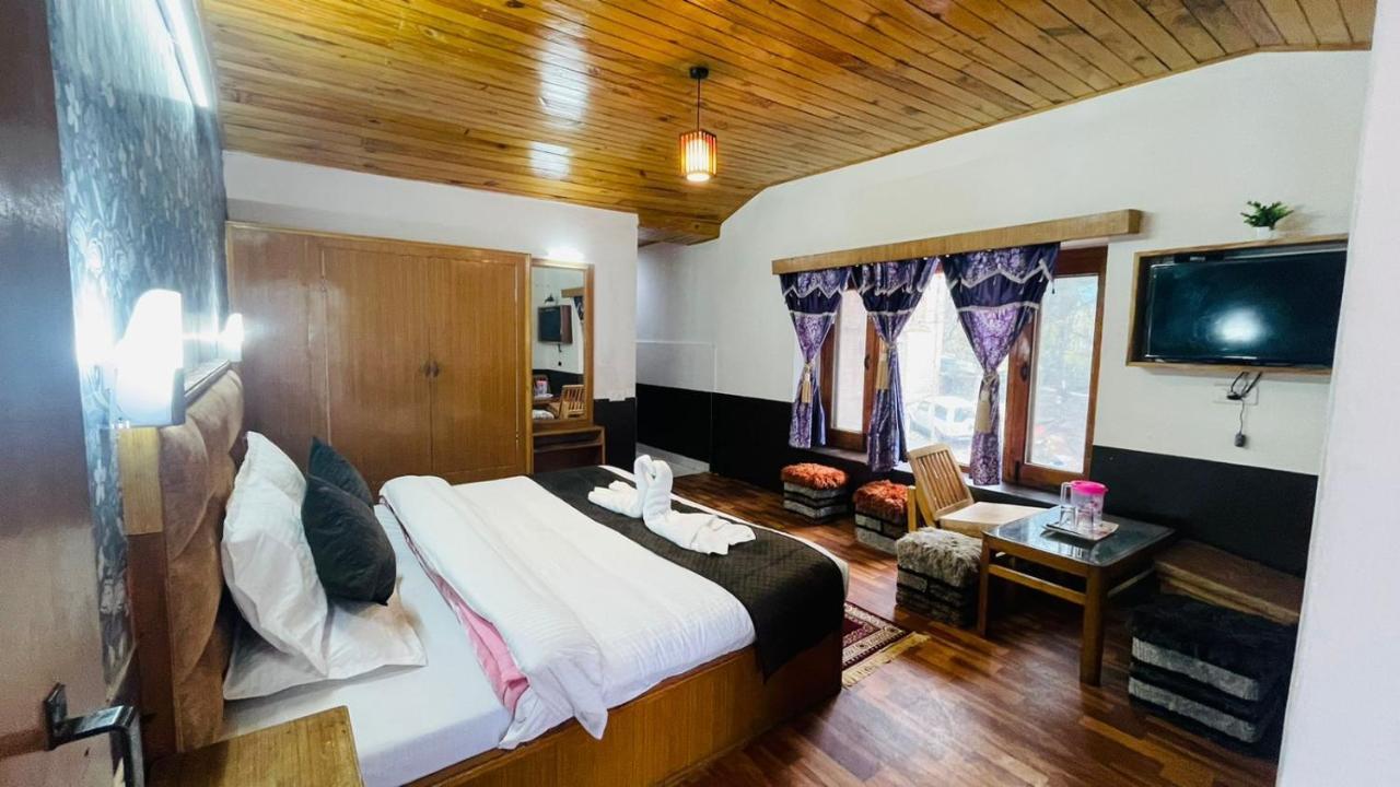 مايالي Hotel New Hilltop Inn المظهر الخارجي الصورة
