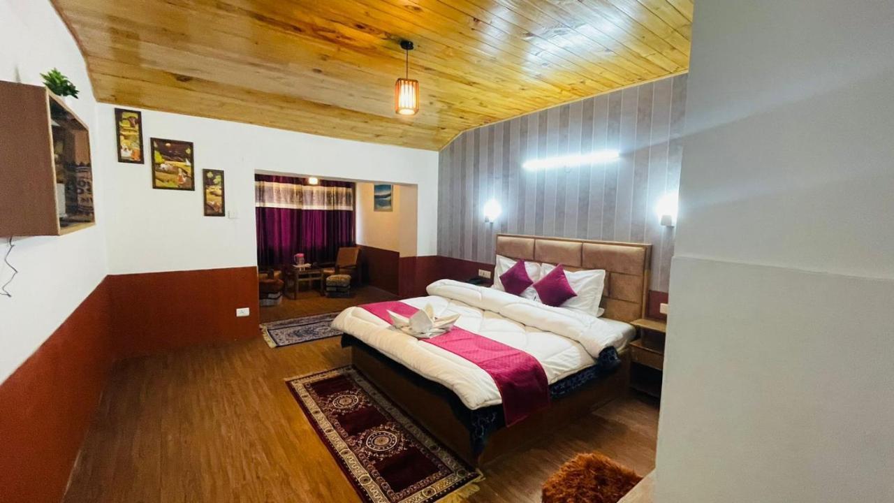 مايالي Hotel New Hilltop Inn المظهر الخارجي الصورة