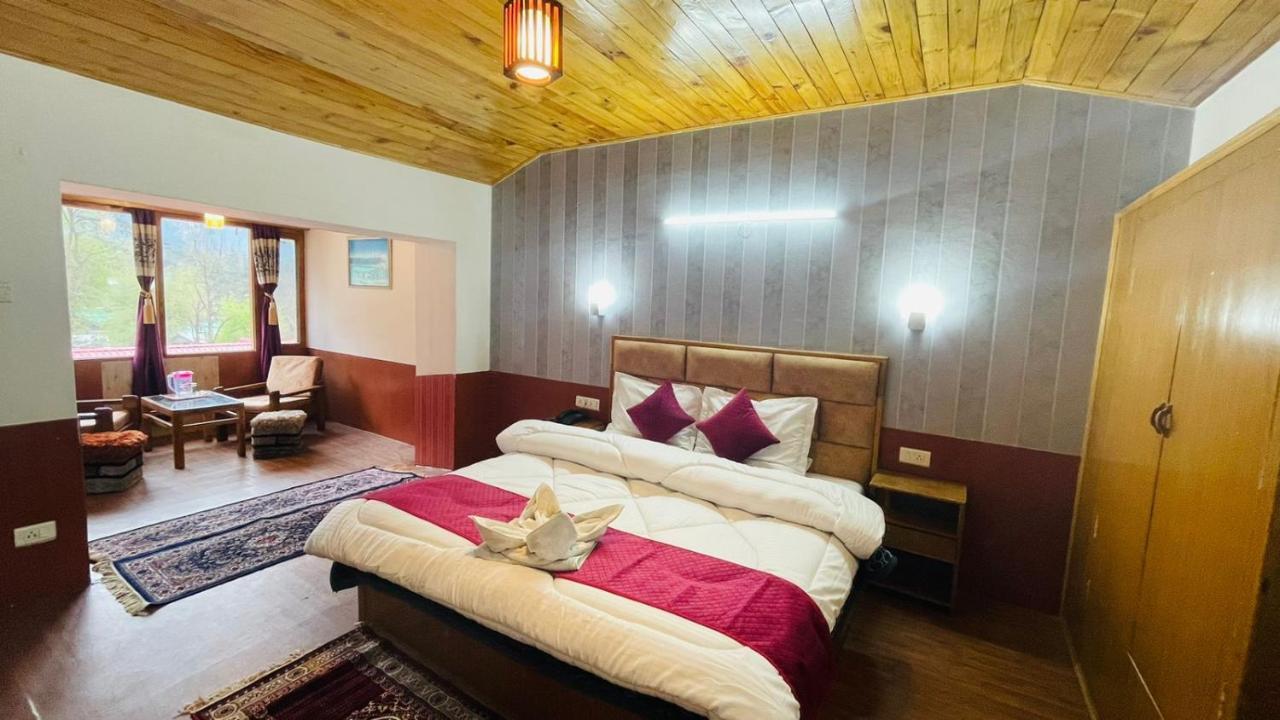 مايالي Hotel New Hilltop Inn المظهر الخارجي الصورة