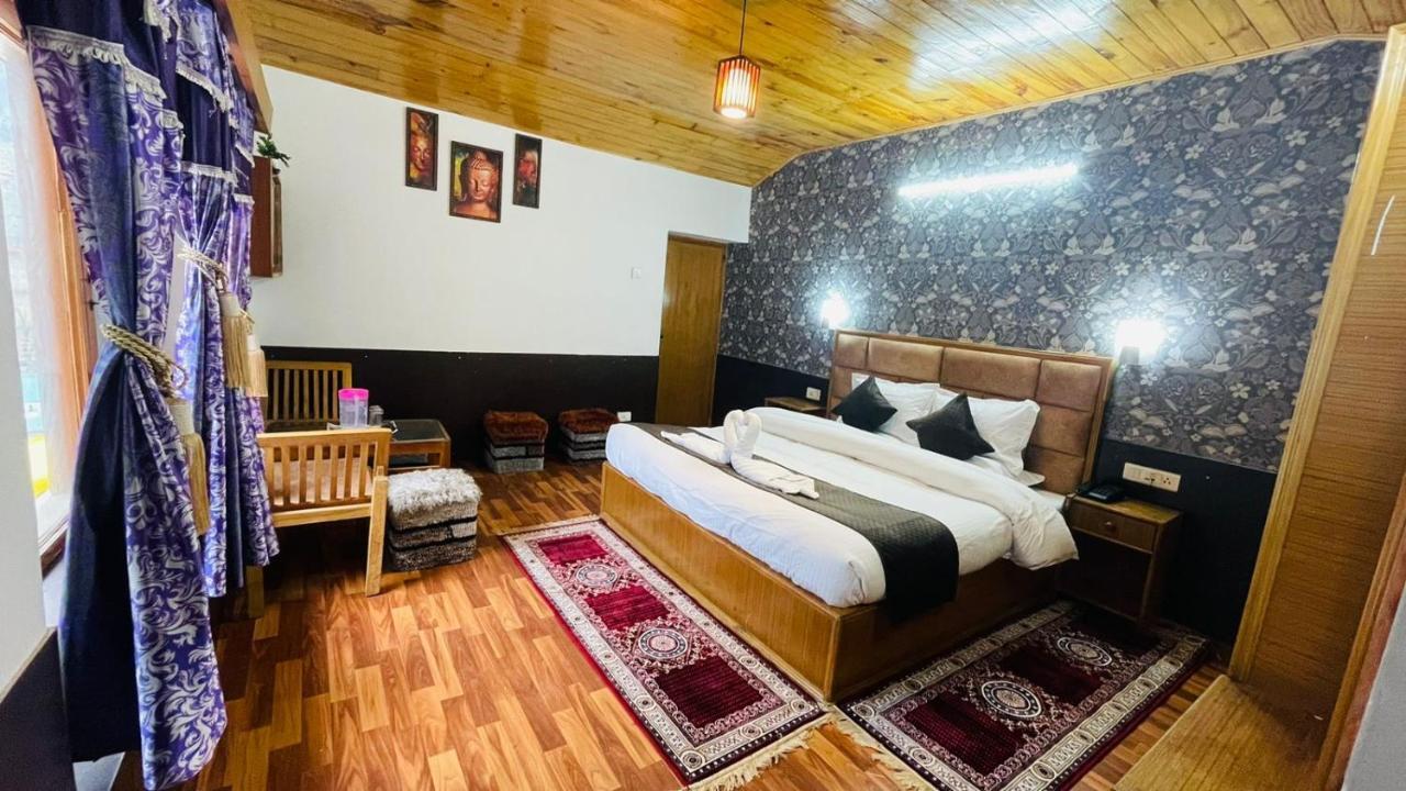مايالي Hotel New Hilltop Inn المظهر الخارجي الصورة