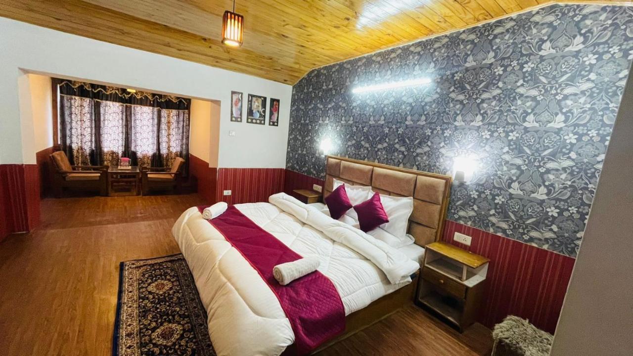 مايالي Hotel New Hilltop Inn المظهر الخارجي الصورة