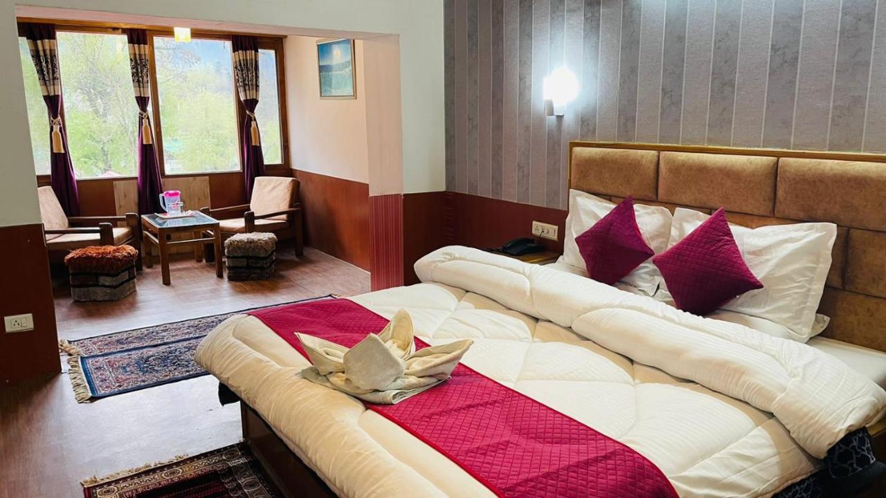 مايالي Hotel New Hilltop Inn المظهر الخارجي الصورة