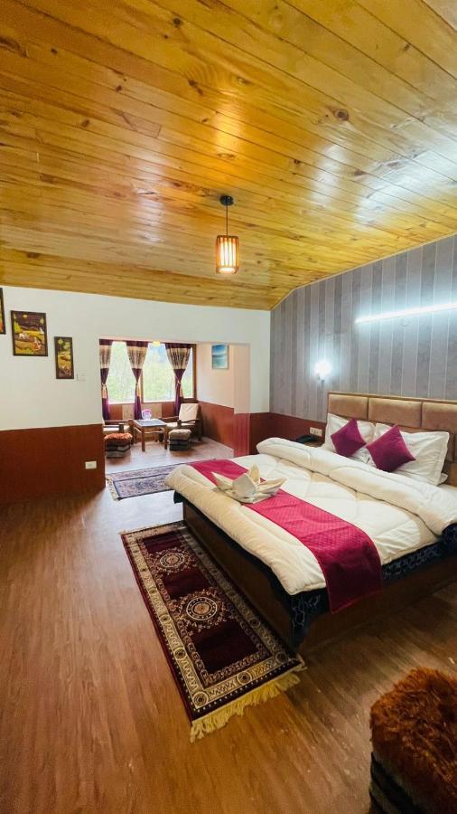 مايالي Hotel New Hilltop Inn المظهر الخارجي الصورة