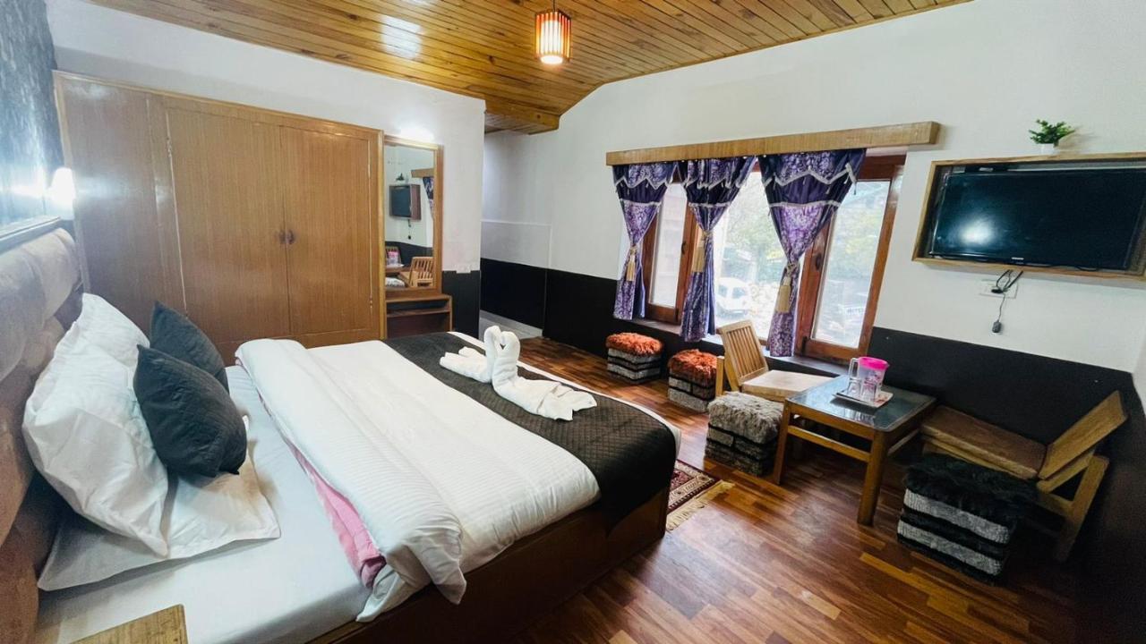 مايالي Hotel New Hilltop Inn المظهر الخارجي الصورة