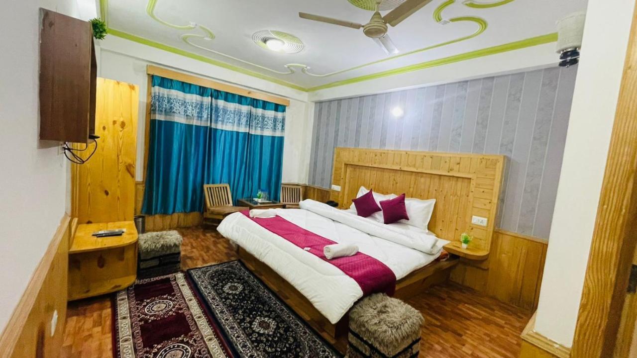 مايالي Hotel New Hilltop Inn المظهر الخارجي الصورة