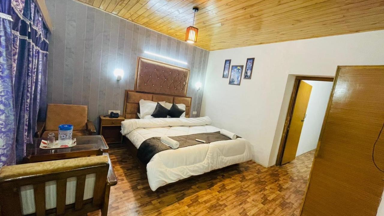 مايالي Hotel New Hilltop Inn المظهر الخارجي الصورة